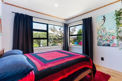 Photo of property in 19 Japonica Drive, Beach Haven, Auckland, 0626