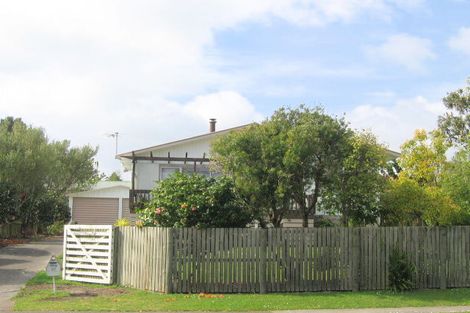 Photo of property in 37 Rewarewa Street, Owhata, Rotorua, 3010