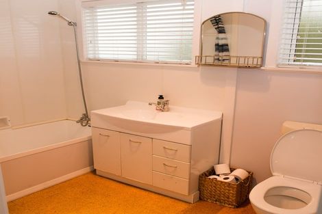 Photo of property in 75 Moorefield Road, Johnsonville, Wellington, 6037