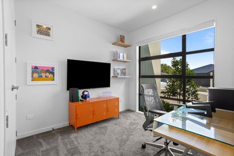 Photo of property in 11 Cutfield Lane, Kumeu, 0810