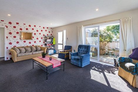 Photo of property in 1/219 Greers Road, Bryndwr, Christchurch, 8053