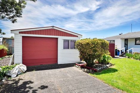 Photo of property in 6 Keepa Street, Levin, 5510