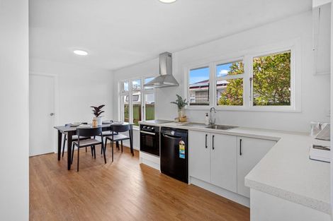 Photo of property in 50 Lyndhurst Crescent, Aranui, Christchurch, 8061
