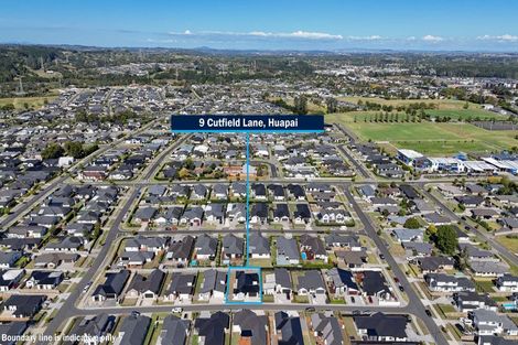 Photo of property in 9 Cutfield Lane, Kumeu, 0810