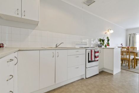 Photo of property in 4/41 Wood Street, Papakura, 2110