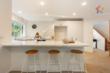 Photo of property in 14 Shackle Lane, Whitby, Porirua, 5024