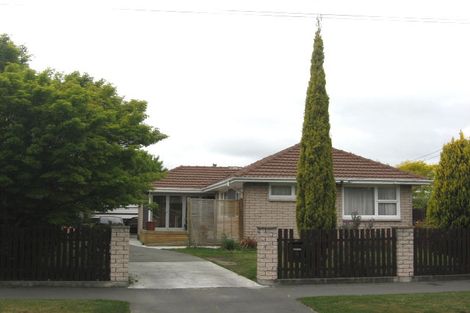 Photo of property in 30 Liverton Crescent, Bishopdale, Christchurch, 8053
