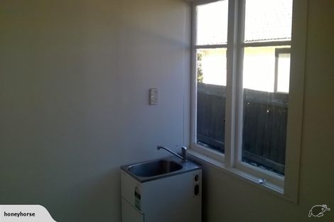 Photo of property in 145 Wainoni Road, Avondale, Christchurch, 8061