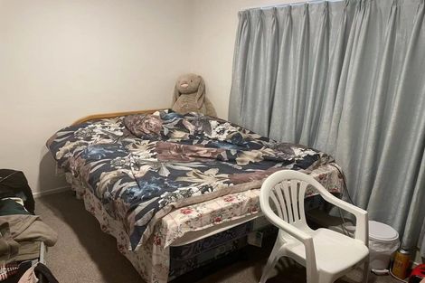 Photo of property in 15 Taroka Close, Pinehill, Auckland, 0632