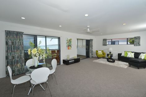 Photo of property in 153 Church Street, Masterton, 5810