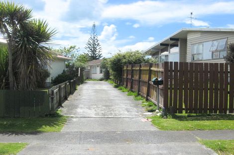 Photo of property in 28 Feasegate Street, Manurewa, Auckland, 2102