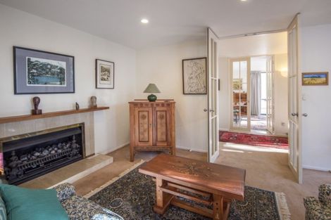 Photo of property in 2/72 Wairoa Road, Narrow Neck, Auckland, 0624