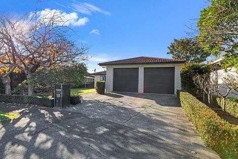 Photo of property in 18 Truscott Grove, Awapuni, Palmerston North, 4412