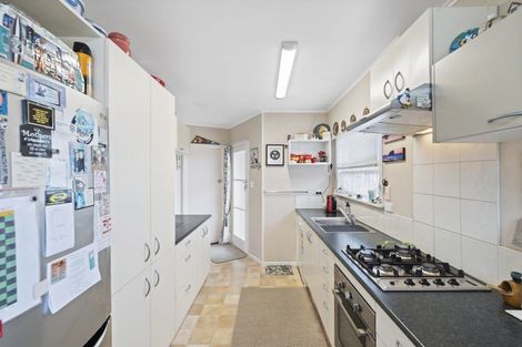 Photo of property in 634 Queen Street East, Levin, 5510