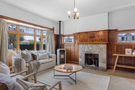 Photo of property in 86 Saint Martins Road, Saint Martins, Christchurch, 8022