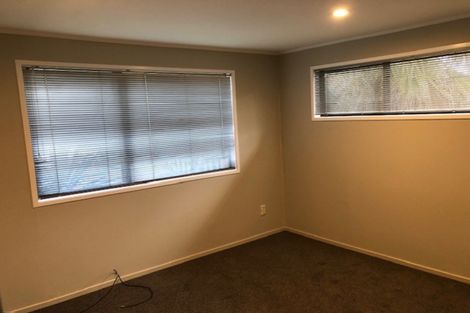 Photo of property in 13 Edwin Freeman Place, Ranui, Auckland, 0612