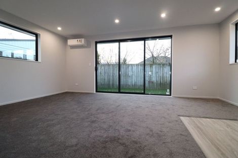 Photo of property in 4/30a Northcote Road, Northcote, Christchurch, 8052