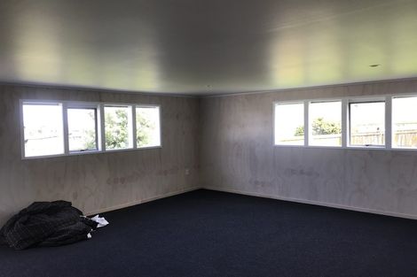 Photo of property in 57 Farringdon Street, Glen Innes, Auckland, 1072