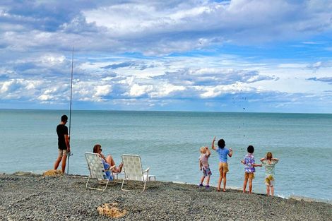 Photo of property in 7 Clifton Road, Haumoana, 4102