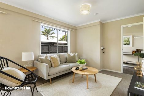 Photo of property in 4 Sispara Place, Beach Haven, Auckland, 0626