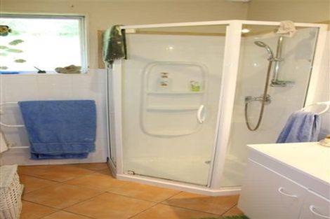 Photo of property in 19 Glenfinn Place, Massey, Auckland, 0614