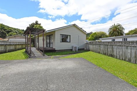 Photo of property in 20a Akatarawa Road, Brown Owl, Upper Hutt, 5018