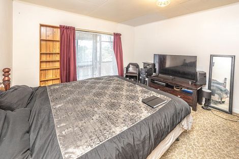 Photo of property in 27 Kowhai Street, Castlecliff, Whanganui, 4501