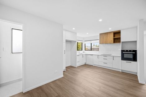 Photo of property in 16 Gossamer Drive, Pakuranga Heights, Auckland, 2010