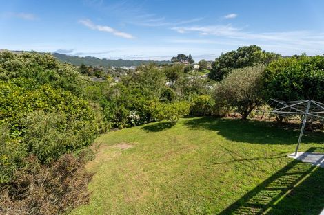 Photo of property in 26 Sievers Grove, Cannons Creek, Porirua, 5024