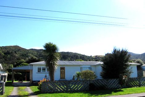 Photo of property in 75 Watt Street, Featherston, 5710