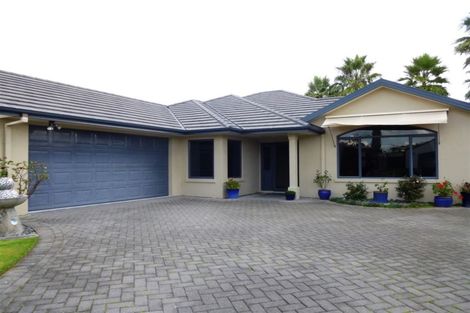 Photo of property in 3 Drumfearn Place, Rototuna, Hamilton, 3210