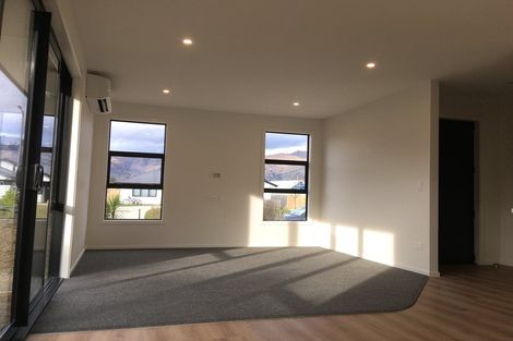 Photo of property in 28 Hewson Crescent, Lake Hawea, Wanaka, 9382