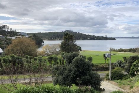 Photo of property in 12 Komiti Road, Tinopai, 0593