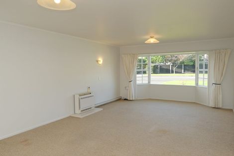Photo of property in 2 Koromiko Road, Waikanae, 5036