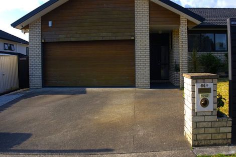 Photo of property in 64 Crossandra Drive, Mangere, Auckland, 2022