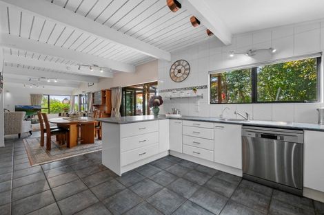 Photo of property in 40 Corinna Street, Welcome Bay, Tauranga, 3112