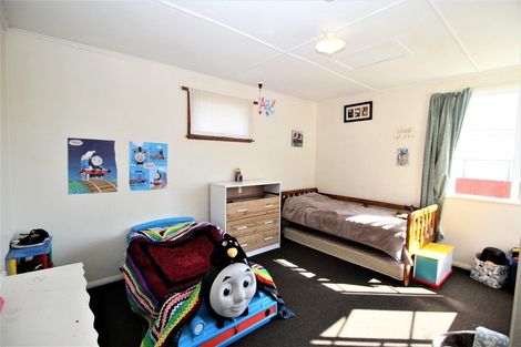 Photo of property in 34 Bowen Street, Woodville, 4920