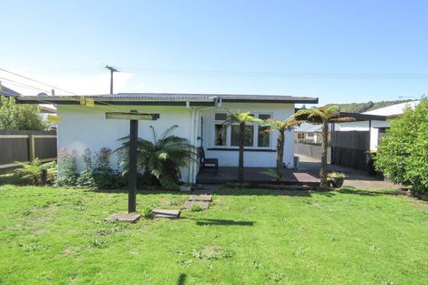 Photo of property in 75 Shiel Street, Reefton, 7830