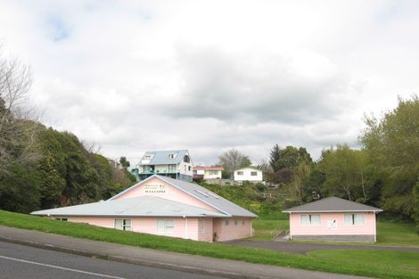 Photo of property in 96 Waimea Street, Frankleigh Park, New Plymouth, 4310