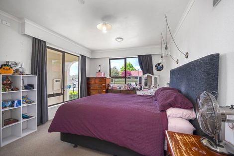 Photo of property in 15 Pemberton Crescent, Greerton, Tauranga, 3112
