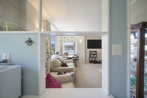 Photo of property in Jerningham Apartments, 20 Oriental Terrace, Oriental Bay, Wellington, 6011