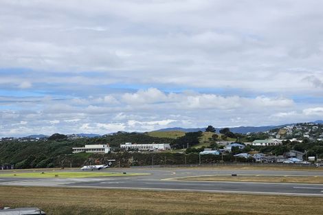 Photo of property in 2/27 Tirangi Road, Rongotai, Wellington, 6022