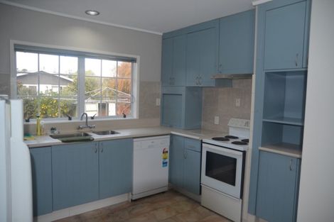 Photo of property in 40 Priestley Drive, Bucklands Beach, Auckland, 2014