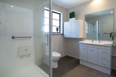 Photo of property in 4 Stirling Street, Merivale, Christchurch, 8014