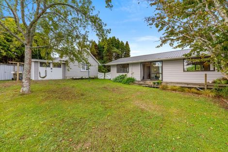 Photo of property in 682 Haruru Road, Kaukapakapa, 0873