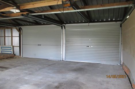 Photo of property in 140 Wades Road, Whitford, Howick, 2571