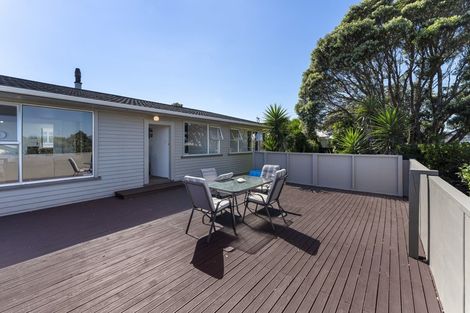 Photo of property in 55 Marama Crescent, Spotswood, New Plymouth, 4310