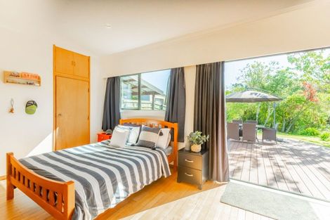 Photo of property in 19 Alexander Road, Raumati Beach, Paraparaumu, 5032