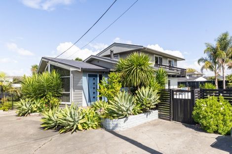 Photo of property in 48a Avenue Road, Greenmeadows, Napier, 4112