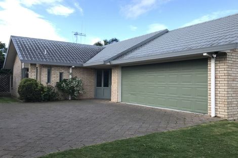 Photo of property in 60 Spinnaker Drive, Flagstaff, Hamilton, 3210